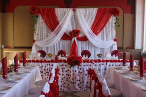 Декорирование свадебного зала, оформление зала для торжеств тканями
