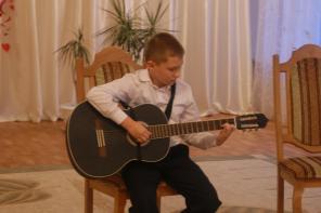 Обучение на гитаре детей и взрослых