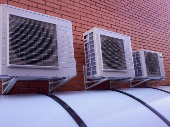 Услуги по установке систем вентиляции и кондиционирования