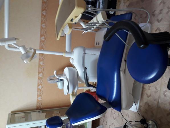 Продам полный комплект оборудования для стоматологического кабинета.