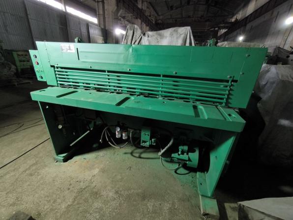 Гильотина НД3314Г рубит 2,5х1600 мм - продам