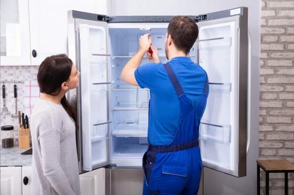 Мастер по ремонту холодильников с выездом на дом в Москве