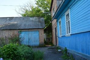 Будинок, гараж, 15 соток