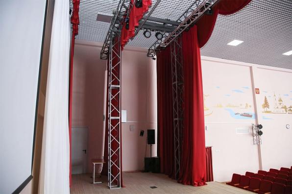 Механика сцены и оборудование для зрительных залов