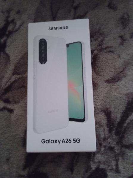 Продам новый телефон